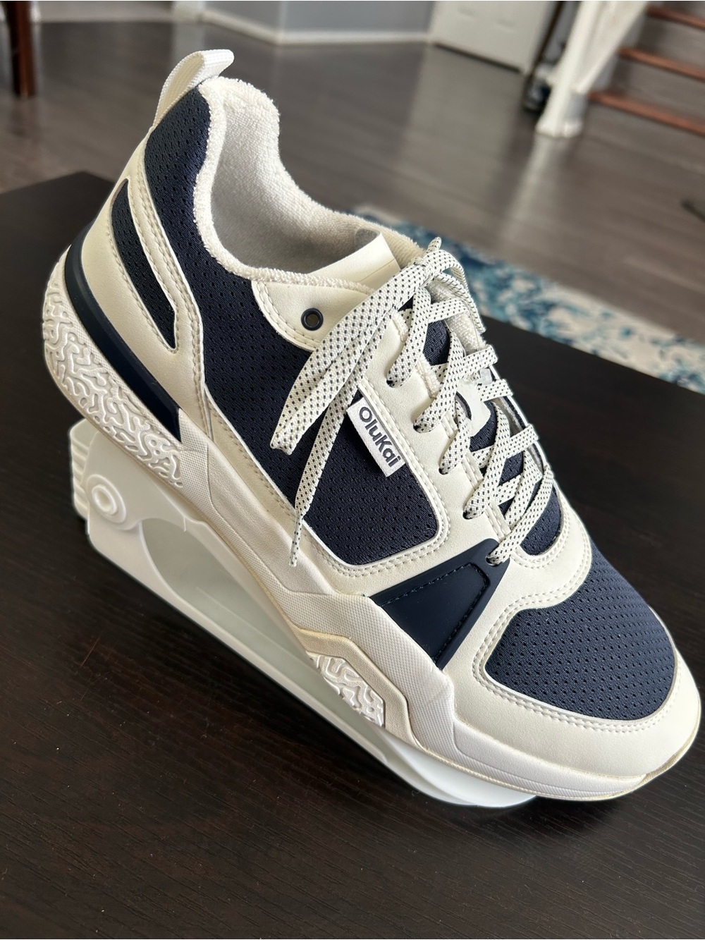 OluKai Men's anau court Navy and Cream Casual Sneaker